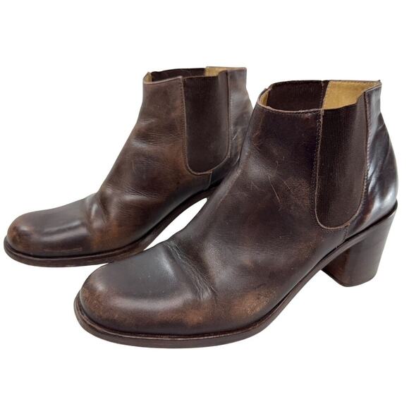 Chelsea Boot Vintage Y2K Size 8.5-9 Heeled Brown Leather Short Ankle Guess Italy - Picture 1 of 10
